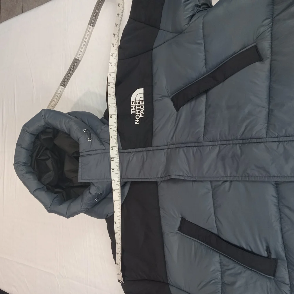 The North Face Men's Gray and Black Puffer Jacket Size XXL